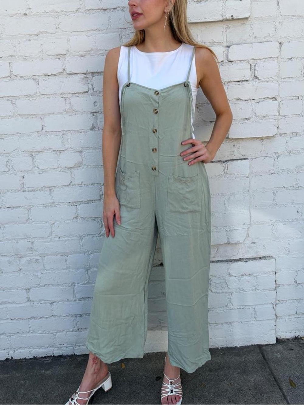 Gigio sage Green wide leg overalls w/ adjustable straps sz S #boho #retro #momco